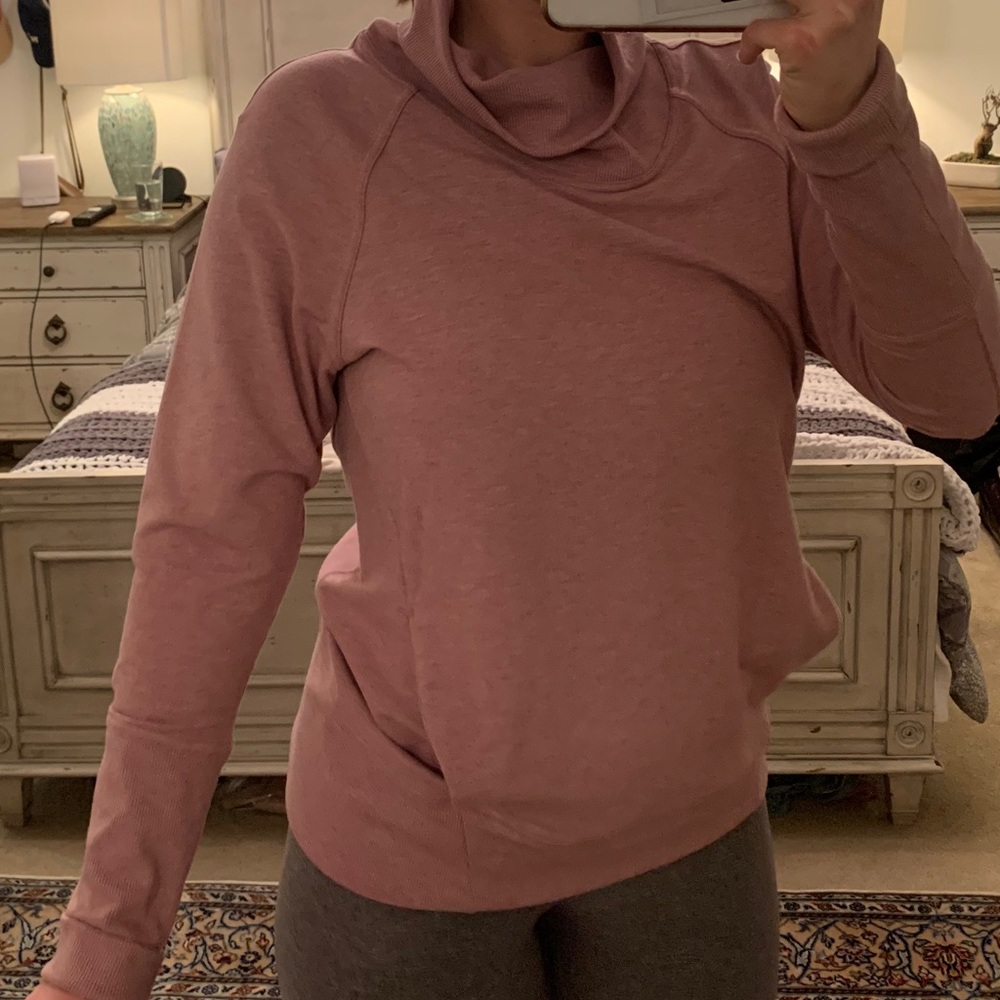 Lulu lemon funnel neck pullover